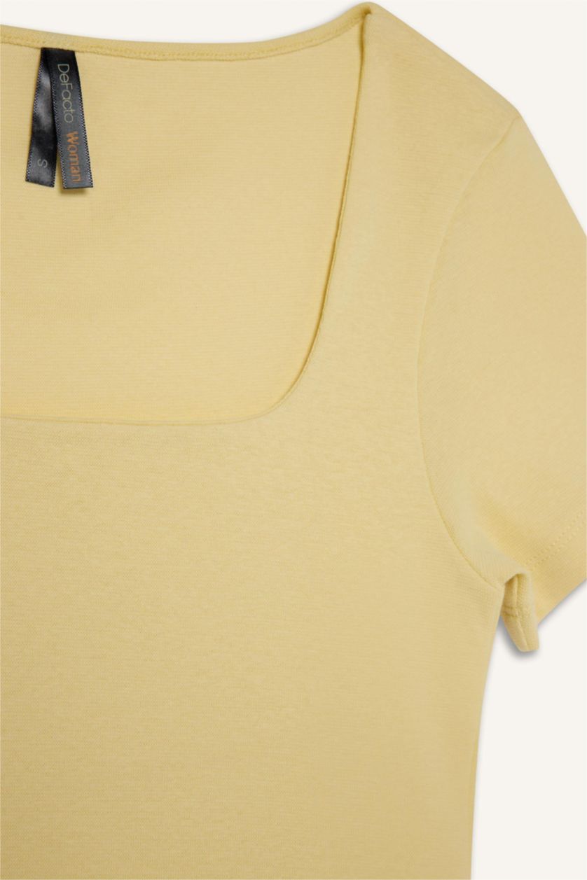Kadın Açık Sarı Slım Fıt Fitilli Kaşkorse Kısa Kollu Tişört