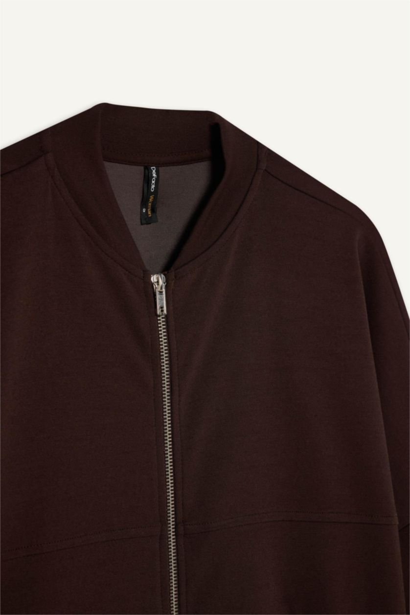 Kadın Kahve Relax Fit Hakim Yaka Basic Düz Fermuarlı Soft Touch Sweatshirt