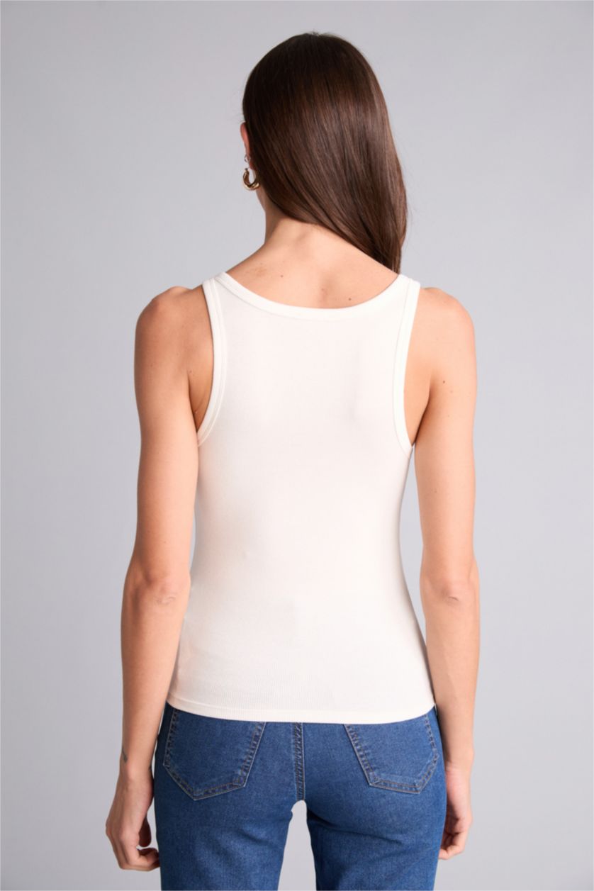 Женщины Кремовый Базовая однотонная майка кашкорсе Regular Fit в рубчик с круглым вырезом