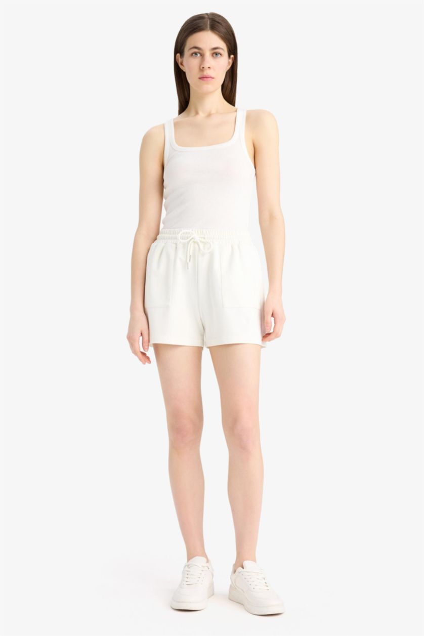 Әйелдерге экру негізгі Бермуда