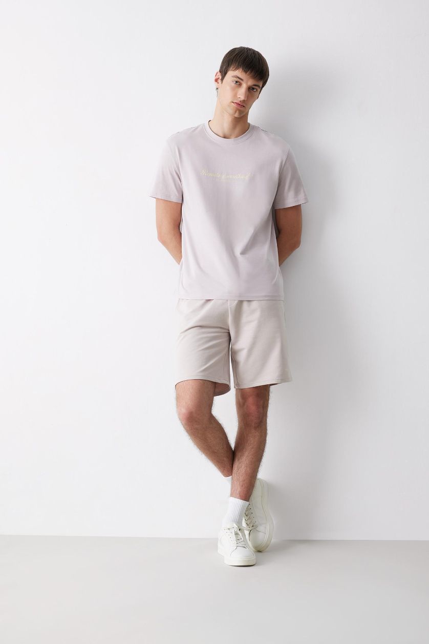 Erkek Açık Lila Beli Lastikli Dar Paça Şort