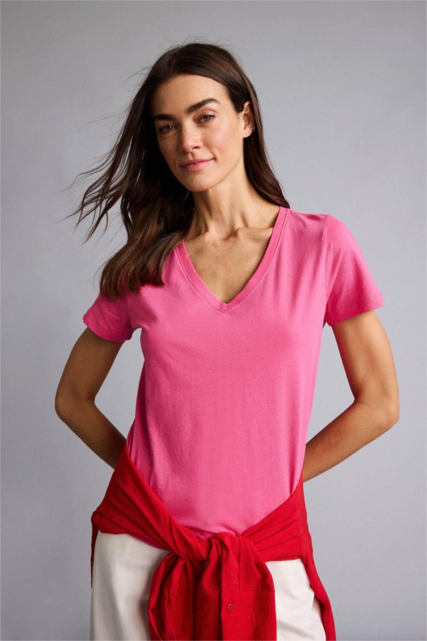 Әйелдерге Қызғылт Woman Short Sleeve T-Shirt