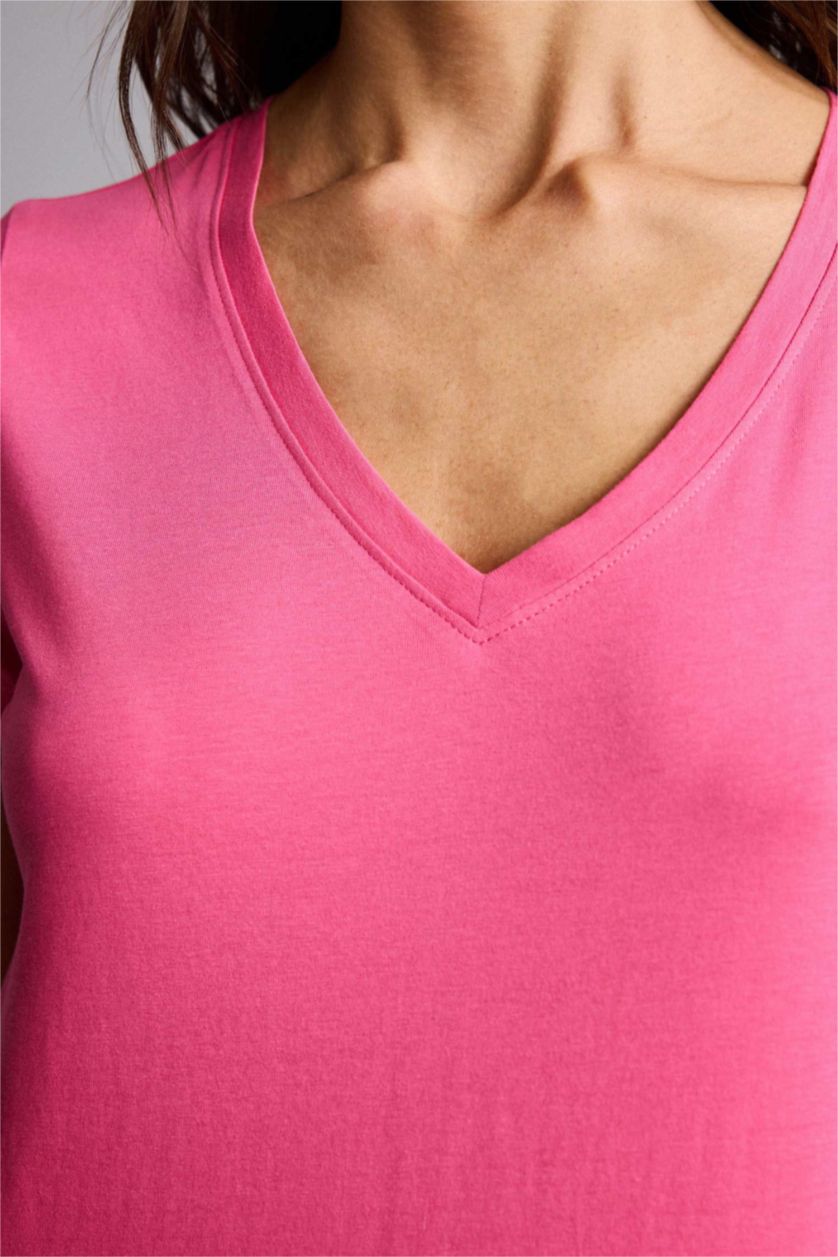 Әйелдерге Қызғылт Woman Short Sleeve T-Shirt