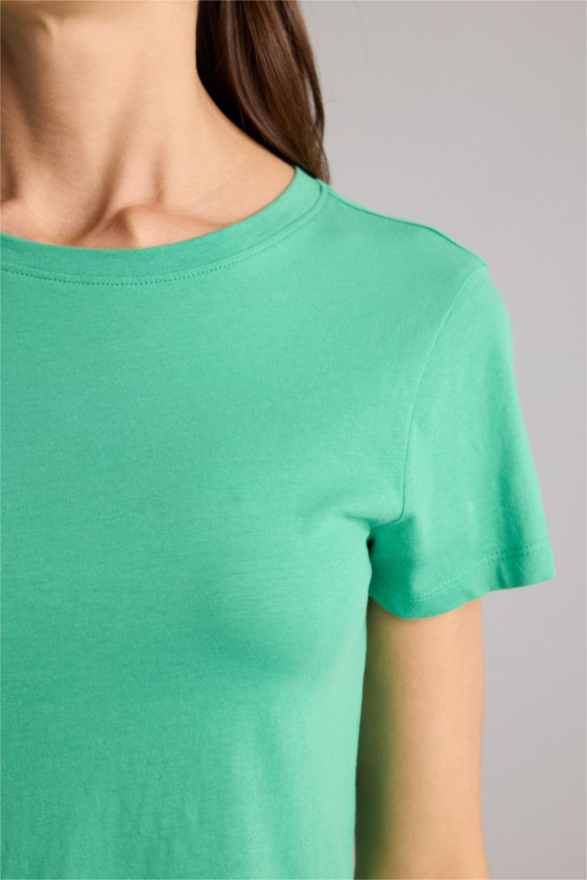 Әйелдерге Жасыл Woman Short Sleeve T-Shirt