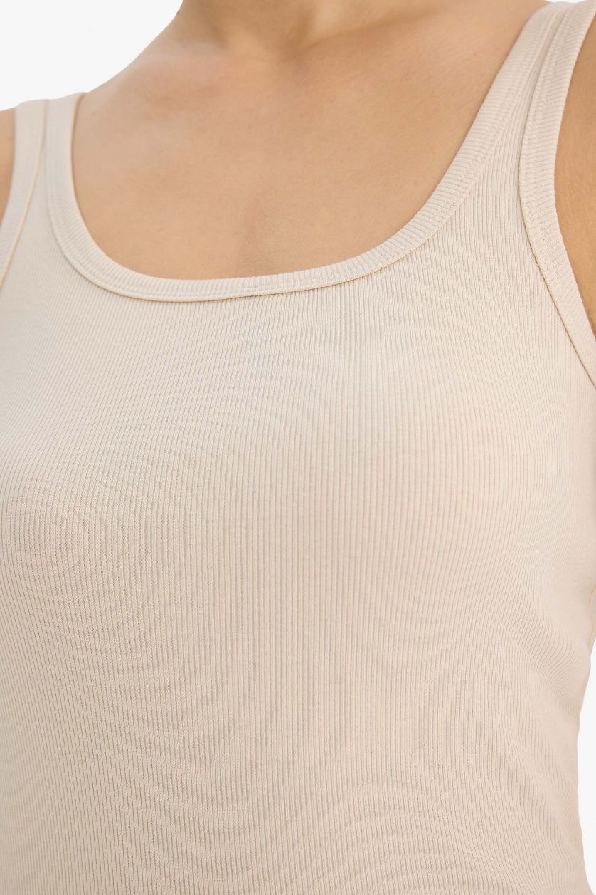 Woman Beige Slim Fit Basic Camisole Round Collar Tank Top
