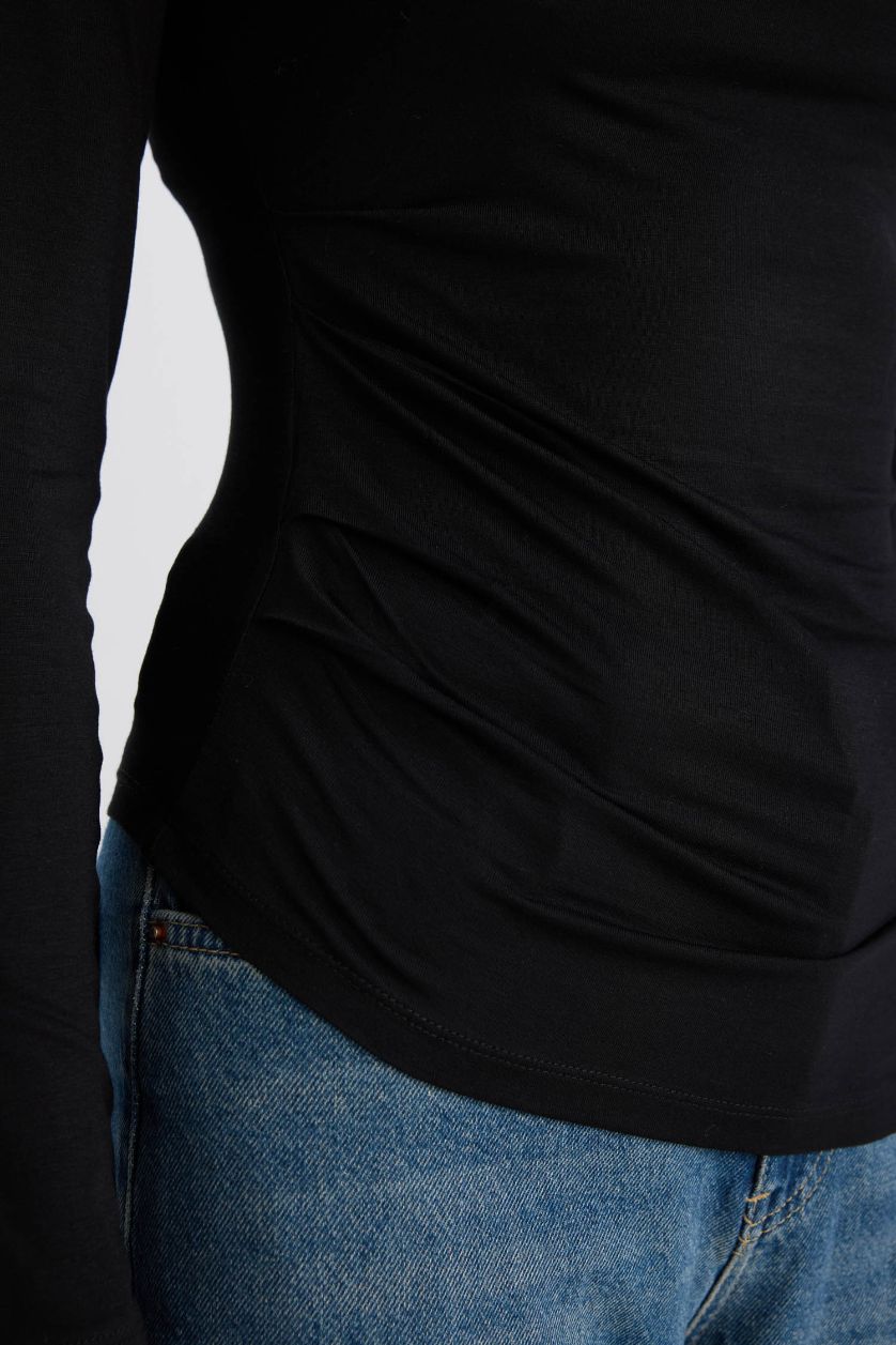 Kadın Siyah Slim Fit Dar Kesim Bisiklet Yaka Basic Düz Soft Touch Uzun Kollu Tişört