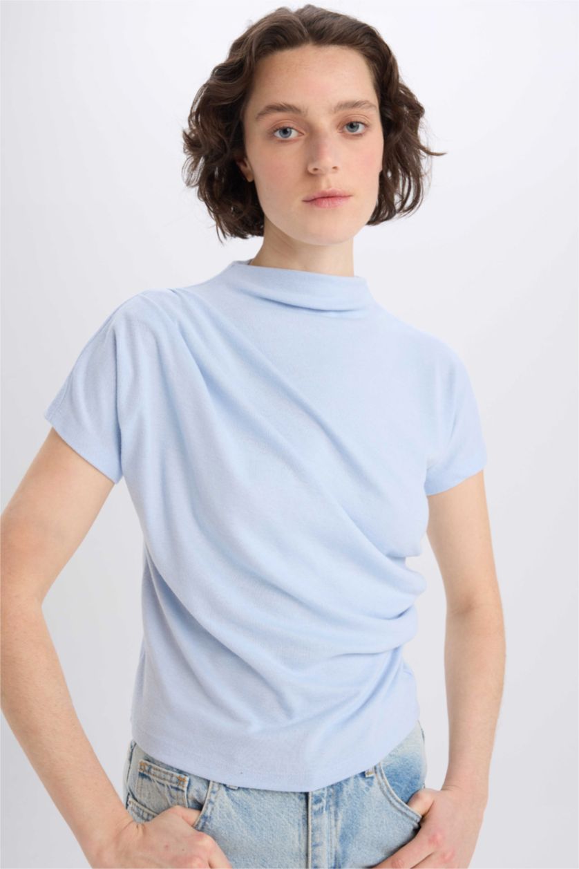 Kadın Açık Mavi Slim Fit Dar Kesim Bisiklet Yaka Basic Düz  Ribana Kısa Kollu Tişört