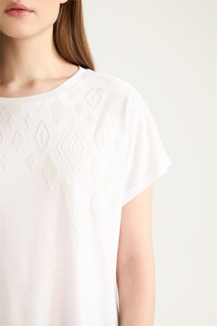 FEMME Blanc T-shirt blanc basique à col rond et manches courtes