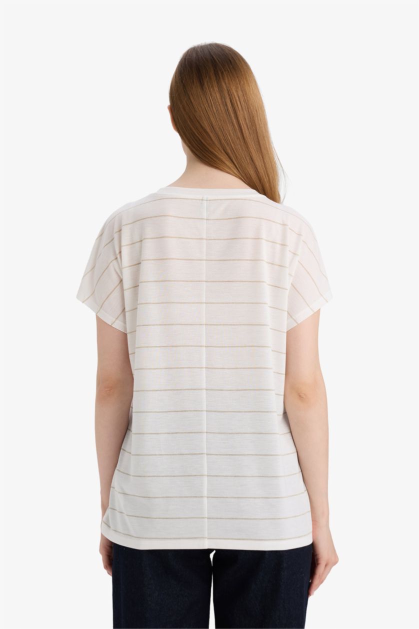 Woman Ecru Crew Neck Short Sleeve T-Shirt