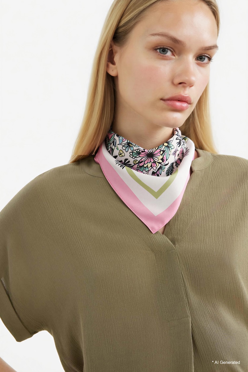 Women Pink Woman Printed Satin Bandana