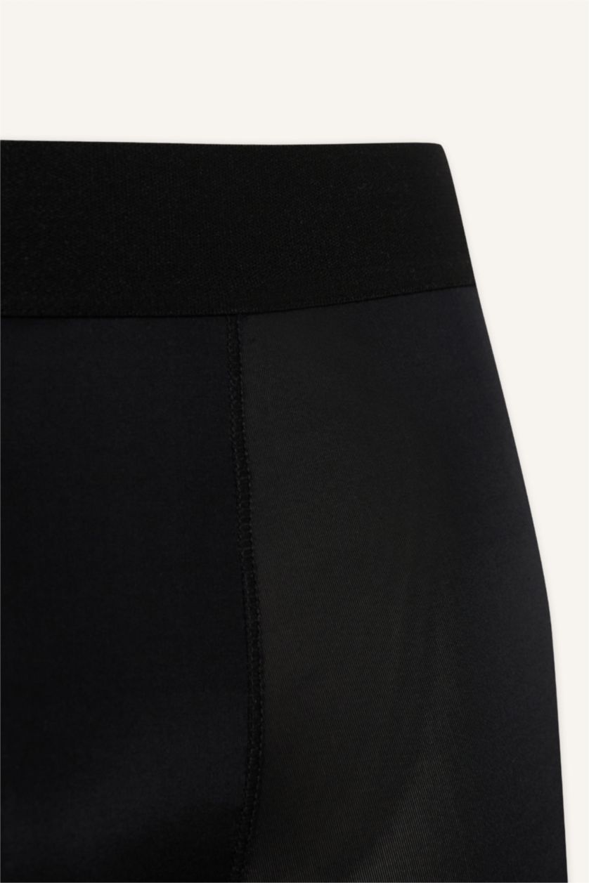 رجالي أسود بوكسر قصة عادية