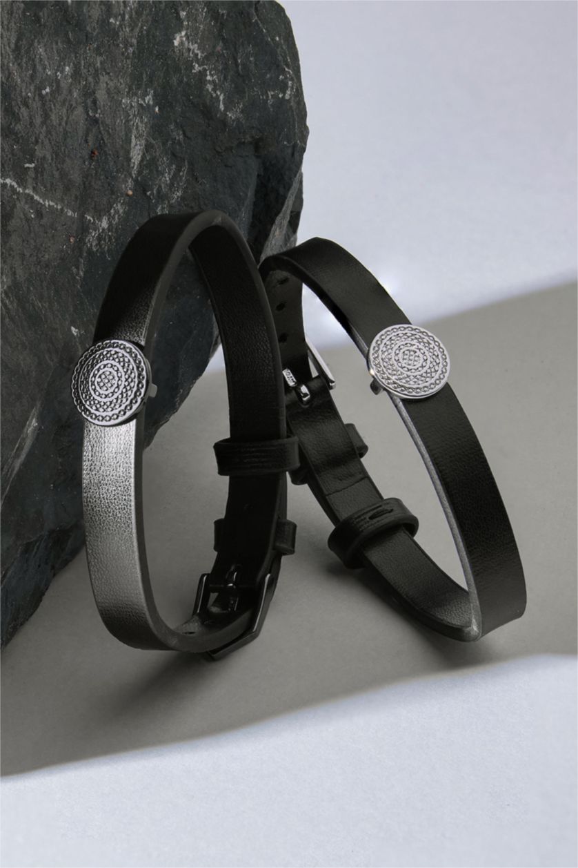 Erkek Siyah AtolyeWolf x DeFacto Erkek Siyah Deri Çelik Parçalı Bileklik