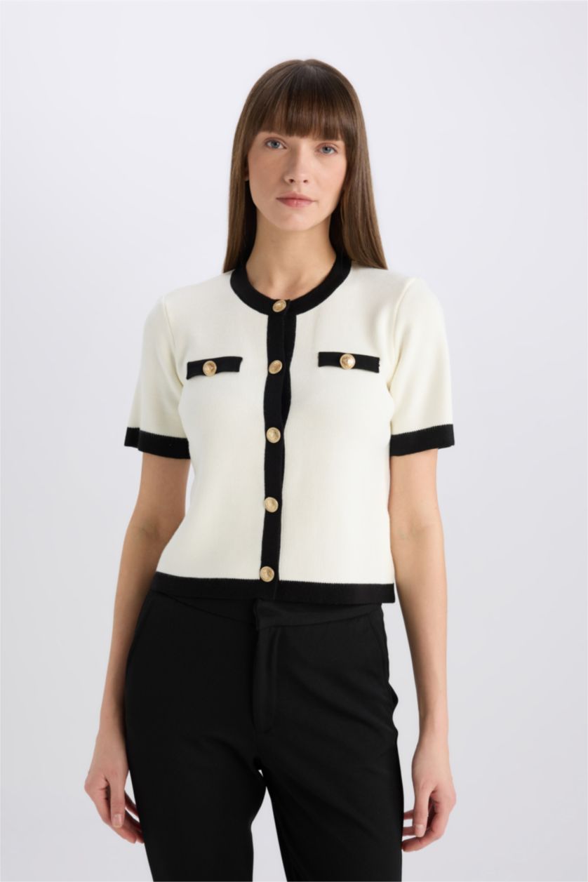 Woman Ecru Regular Fit Crew Neck Cardigan