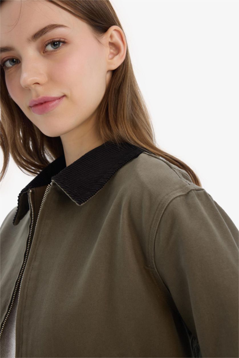 Kadın Haki %100 Pamuk Regular Fıt Kontrast Yakalı Fermuarlı Basıc Cepli Mevsimlik Ceket Mont