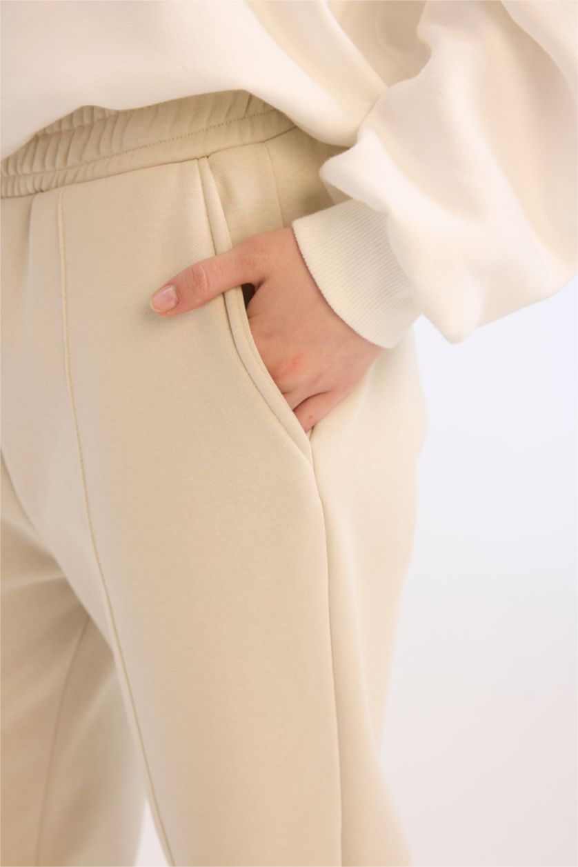 Kadın Bej Basic Düz Cepli Beli Paçası Lastikli Kalın Jogger Eşofman Altı