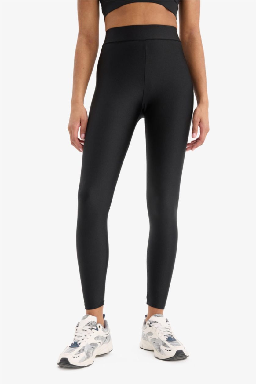 Kadın Siyah Toparlayıcı Yüksek Bel Parlak Sporcu Tayt