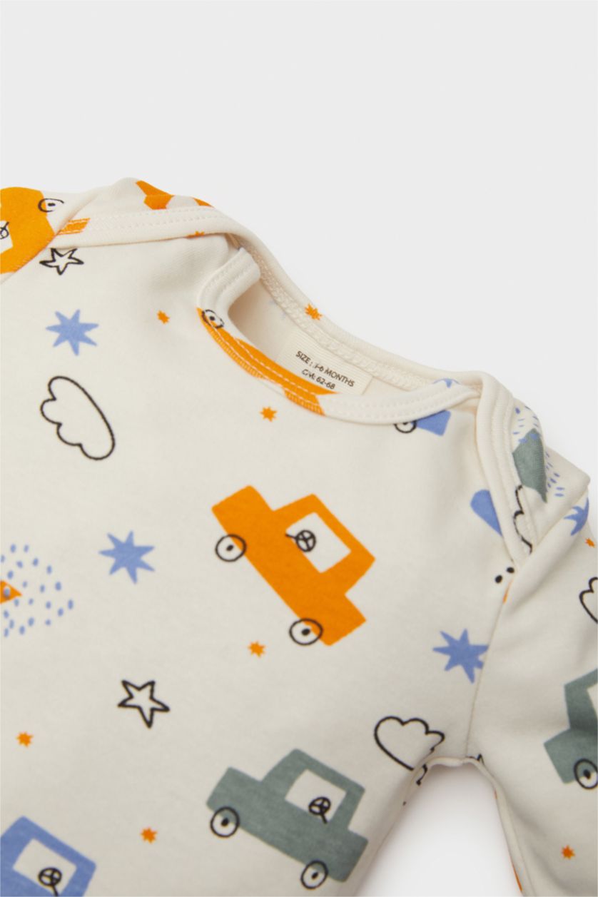 مولود ذكر بيج فاتح بودي أولاد مطبوع برقبة مستديرة و أزرار