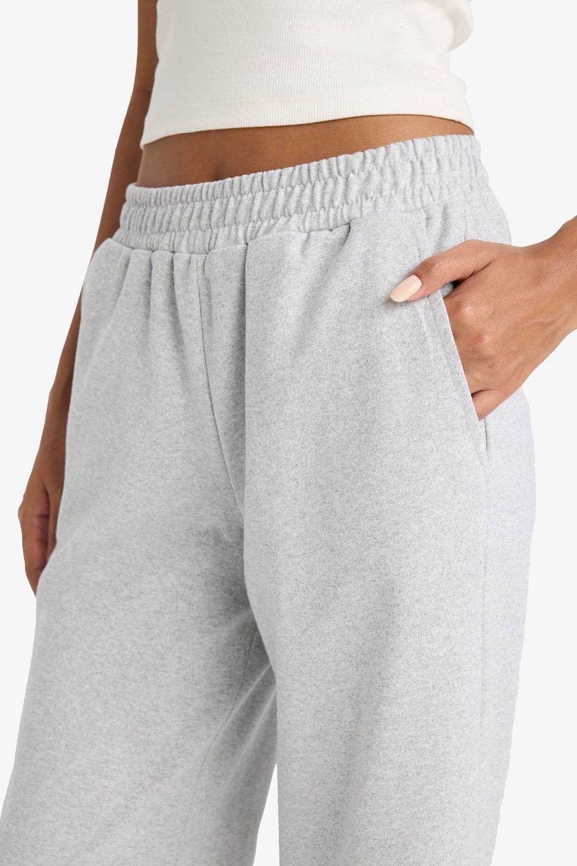 Kadın Gri Melanj Straight Fit Cepli Beli Lastikli Eşofman Altı