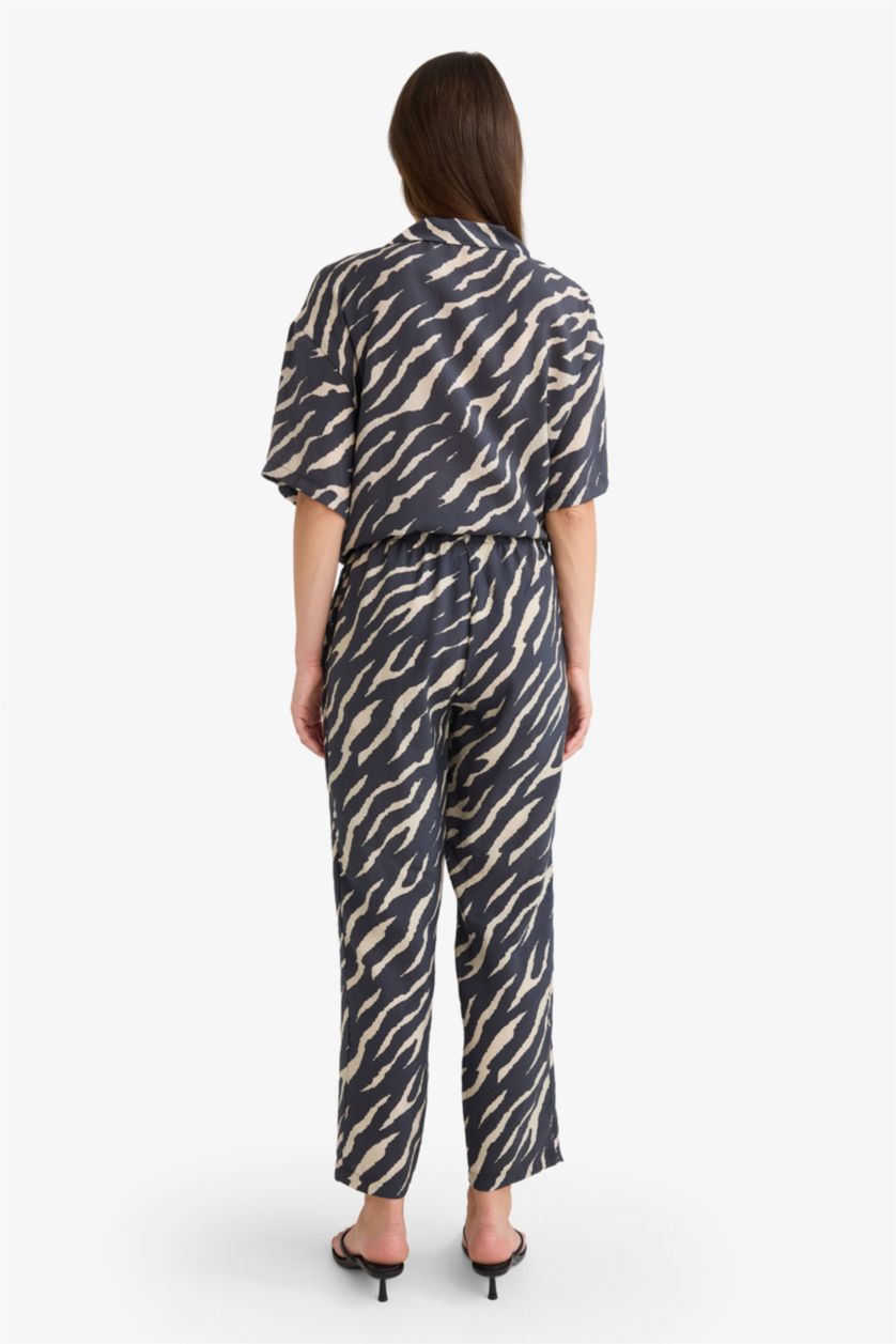 Kadın Siyah Carrot Fit Zebra Desenli Modal Kumaş Pantolon Çift Cepli Yüksek Bel Düz Paça