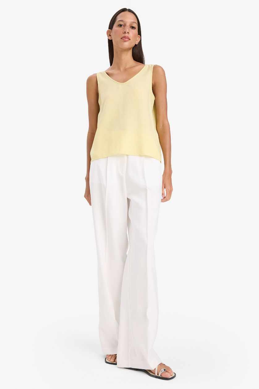 نساء أصفر فاتح بلوزة كت قصة عادية بياخة V