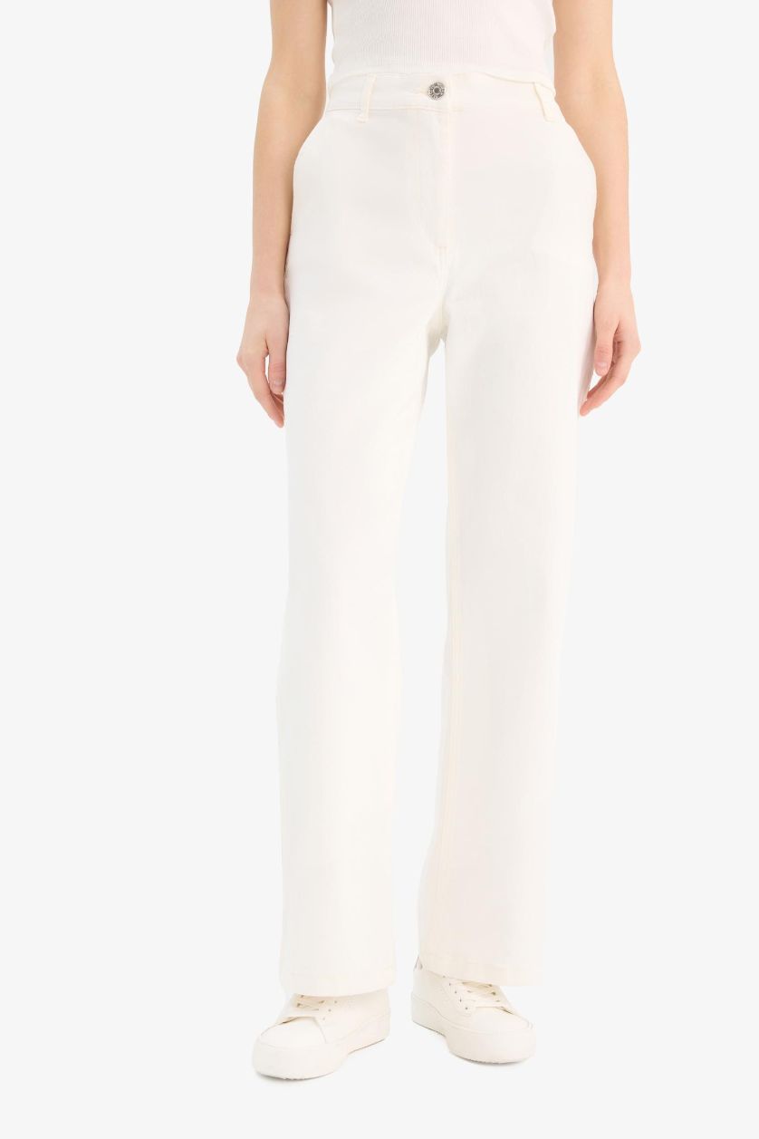 FEMME Écru Pantalon en gabardine large à taille normale et poches