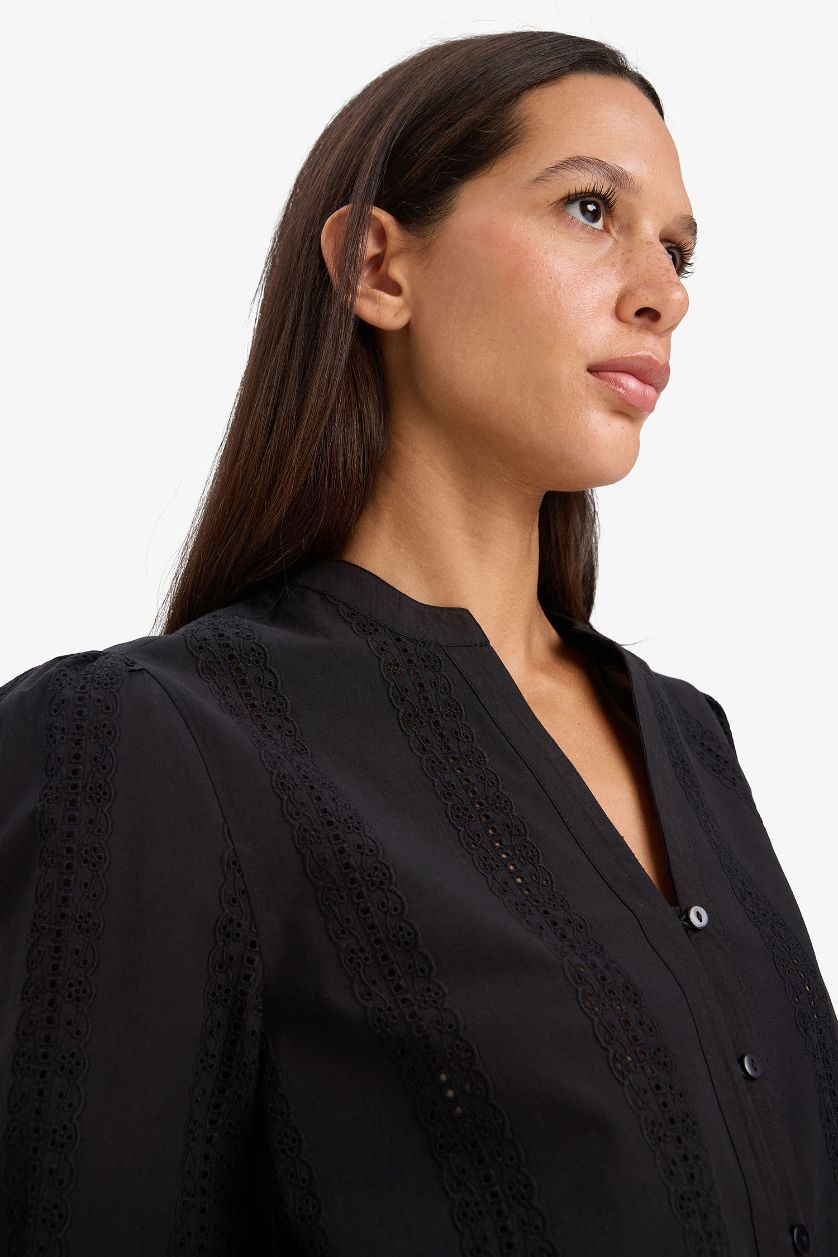 WOMAN Black Fitted Crew Neck Embroidered Long Sleeve Shirt