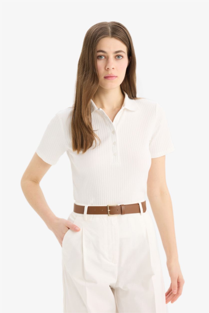 Kadın Ekru Slim Fit Dar Kesim Fitilli Kaşkorse Kısa Kollu Polo Beyaz Tişört