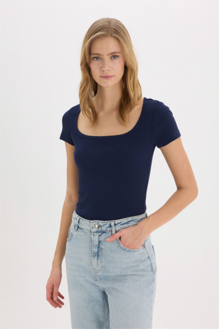 نساء كحلي بودي نص كم سليم برقبة مستديرة وأزرار