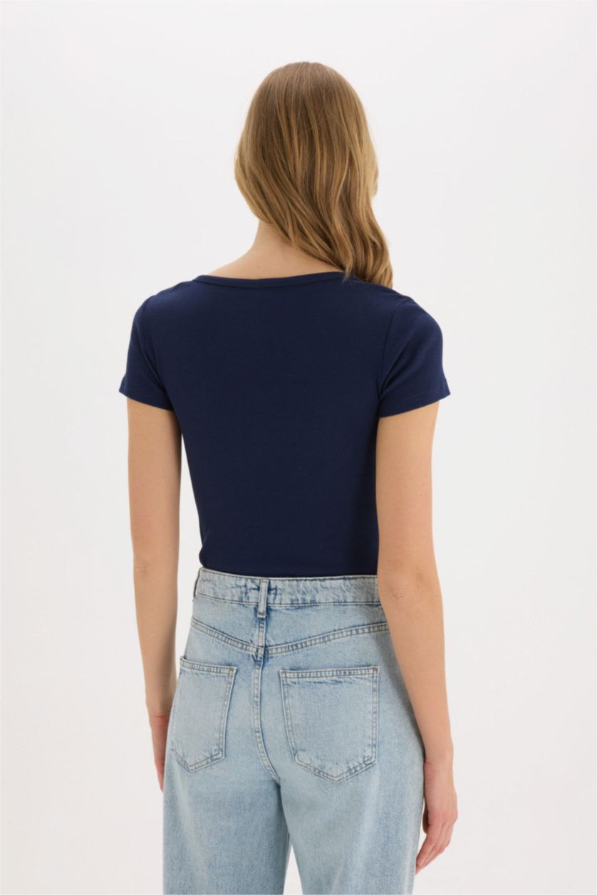 نساء كحلي بودي نص كم سليم برقبة مستديرة وأزرار