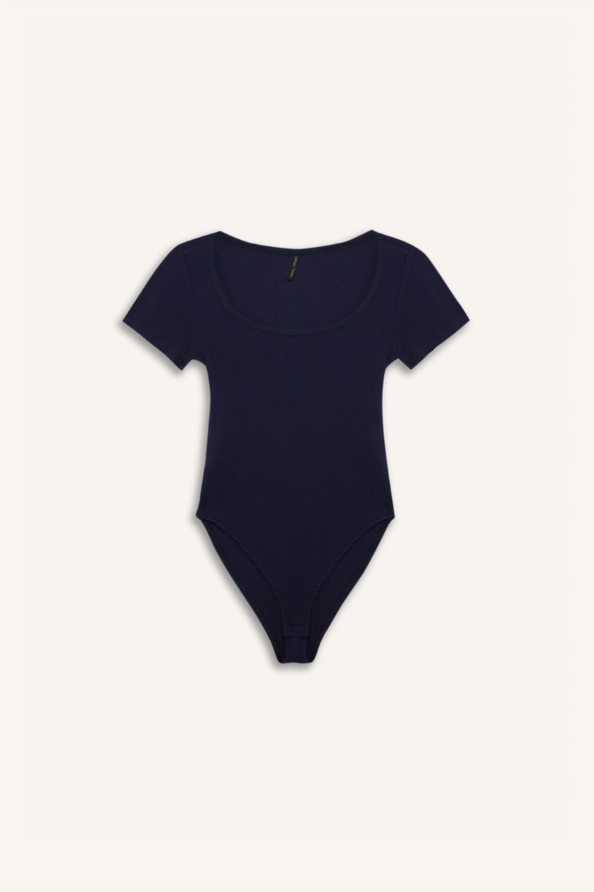 نساء كحلي بودي نص كم سليم برقبة مستديرة وأزرار