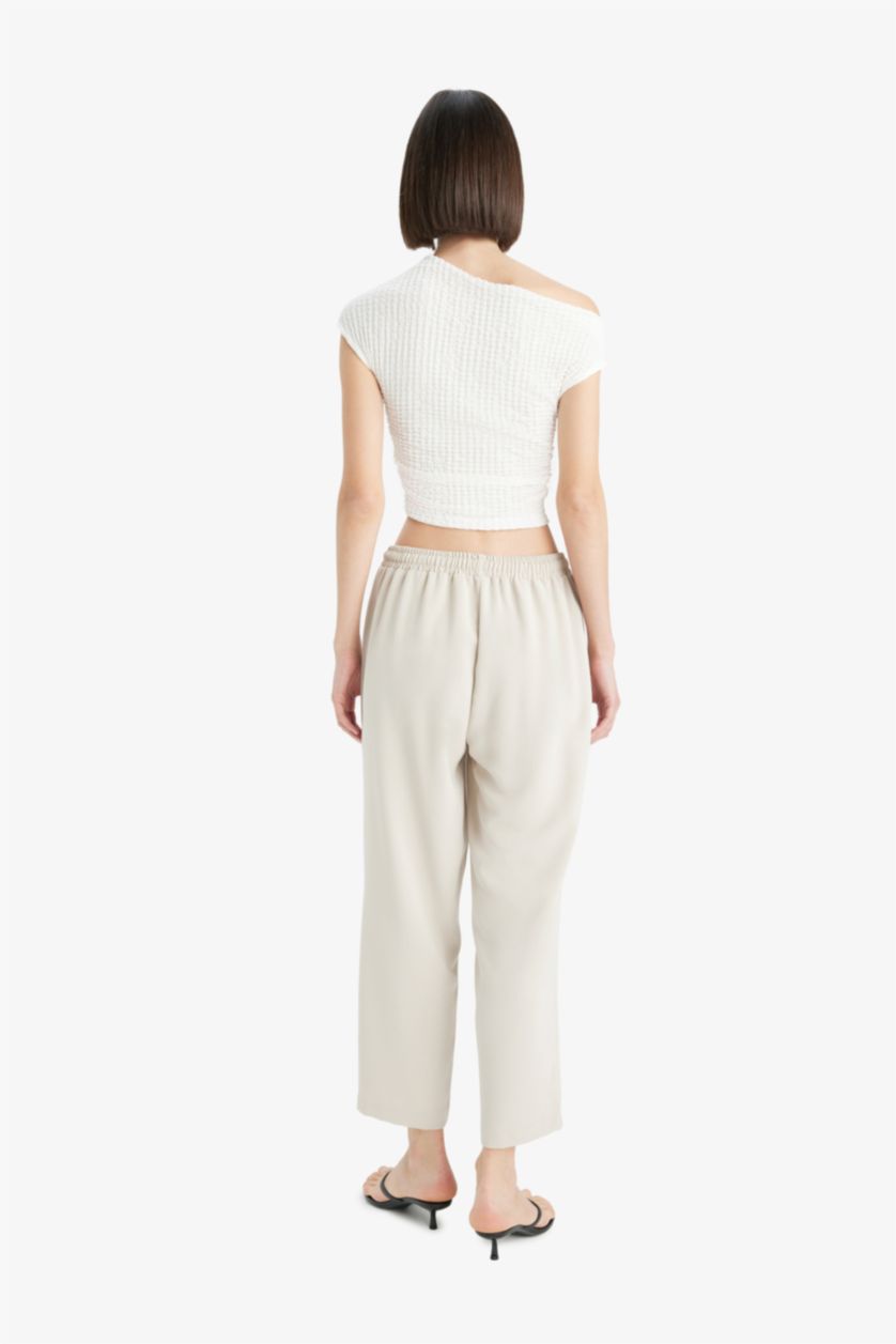 Woman Beige Carrot Fit High Waist Straight Leg Trousers