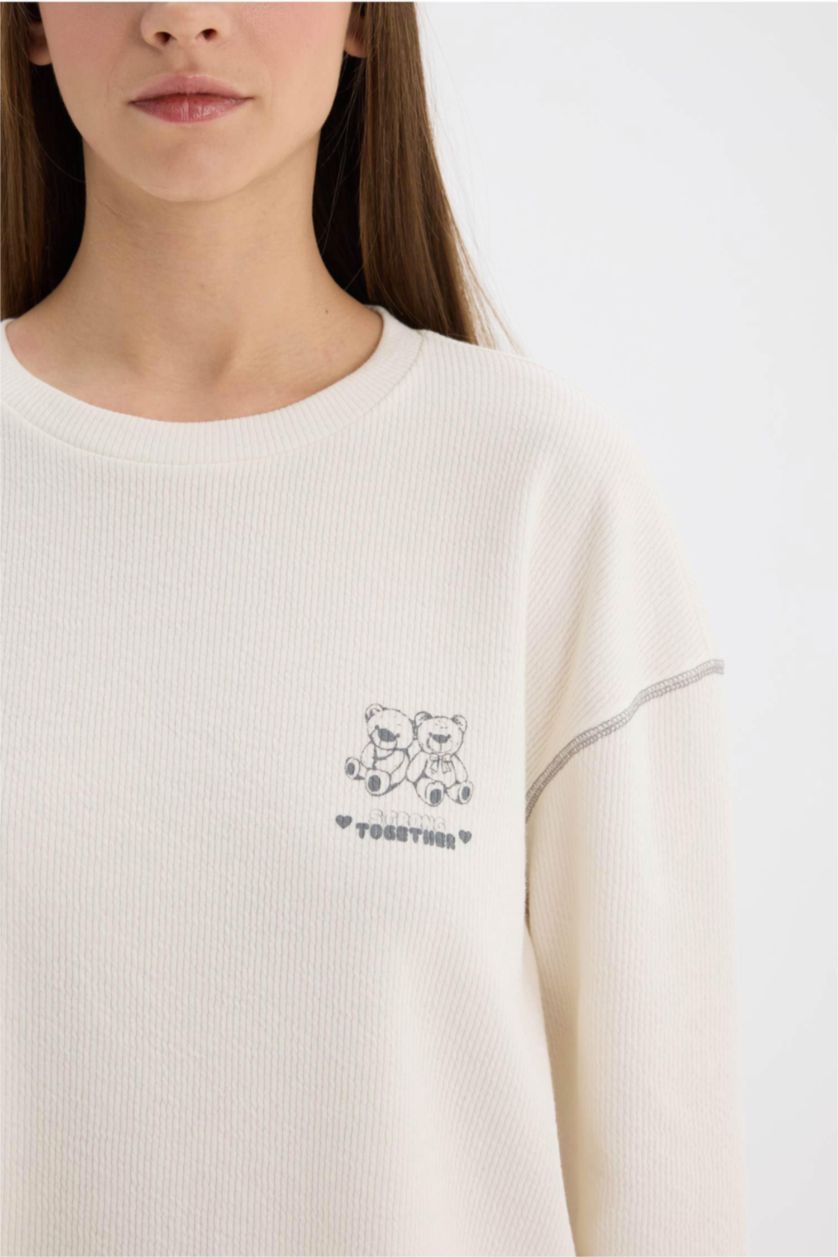 Kadın Ekru Pijama Takımı Velur Uzun Kollu Üst Beli Lastikli Uzun Alt