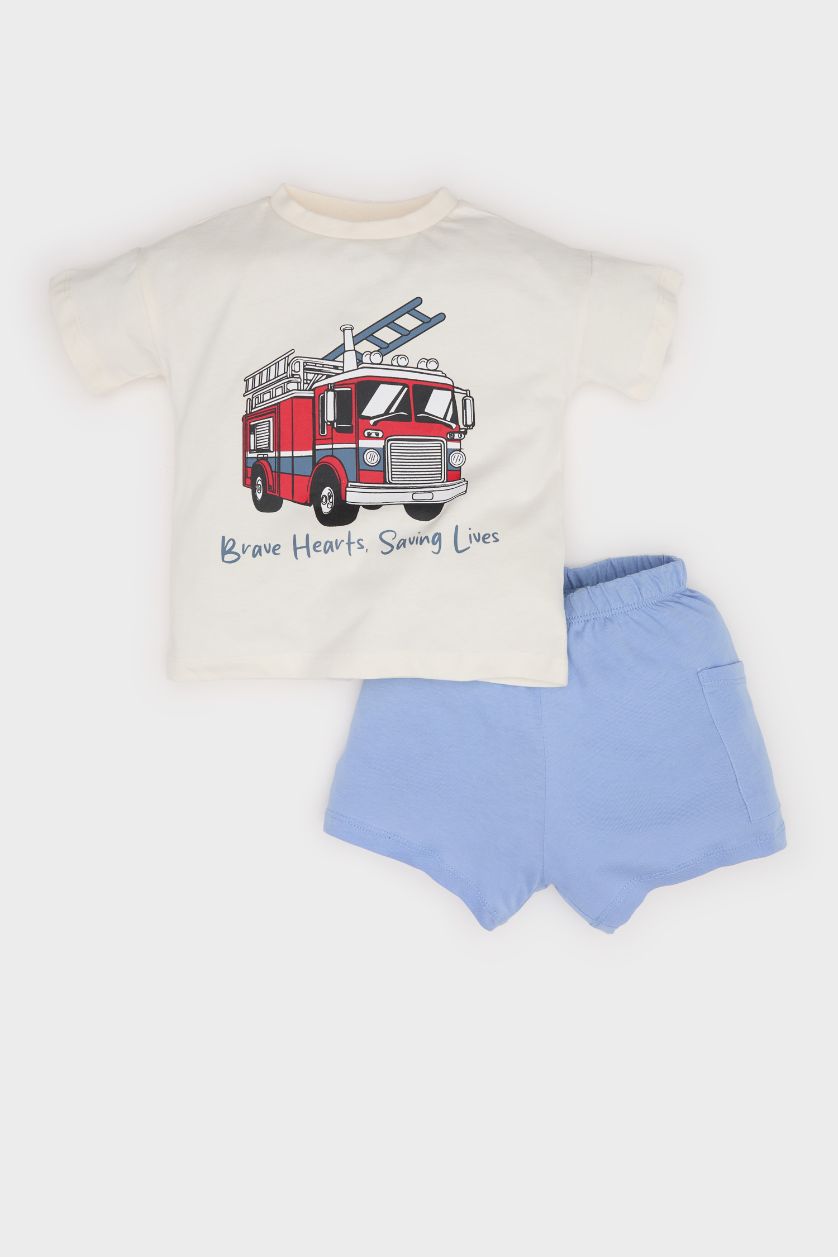 Erkek Bebek Ekru 2'li Takım Araç Baskılı Kısa Kollu Tişört Beli Lastikli Şort Erkek Bebek