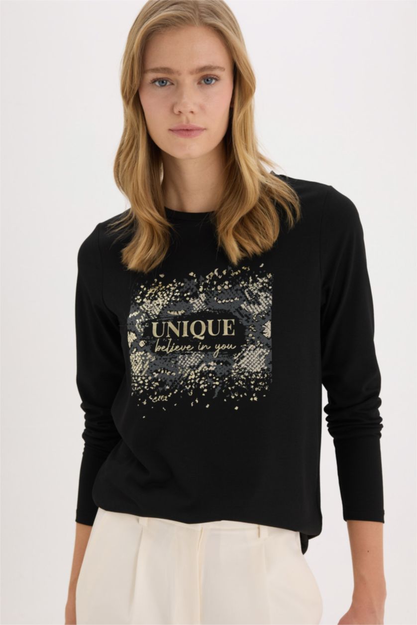 FEMME Noir T-shirt imprimé à manches longues et col rond de Fall in Love