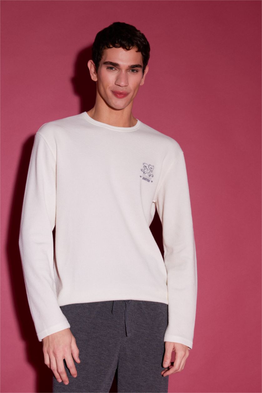 Ерлер экру релакс пішімі дөңгелек жаға жануар 2 Трикотаж жиынтығы