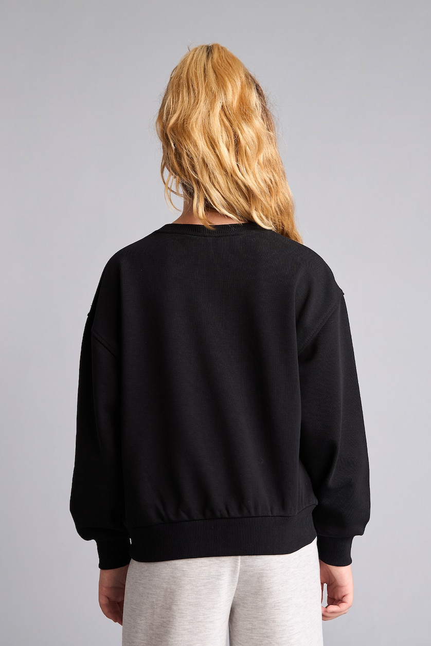 GIRLS & TEENS Black Girl Cotton Relax Fit Crew Neck Sweatshirt