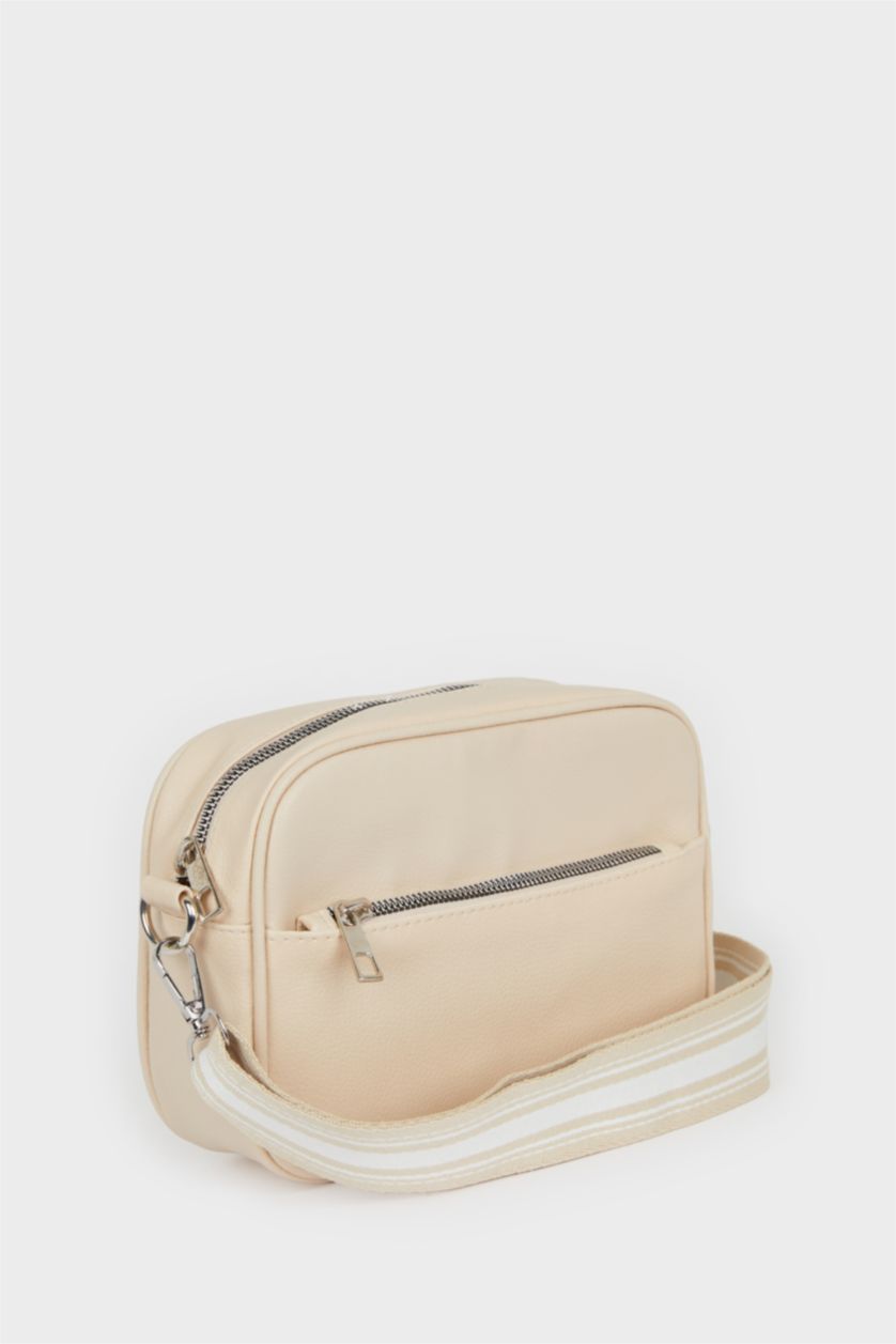 Kadın Bej 
Kadın Çapraz Çanta
