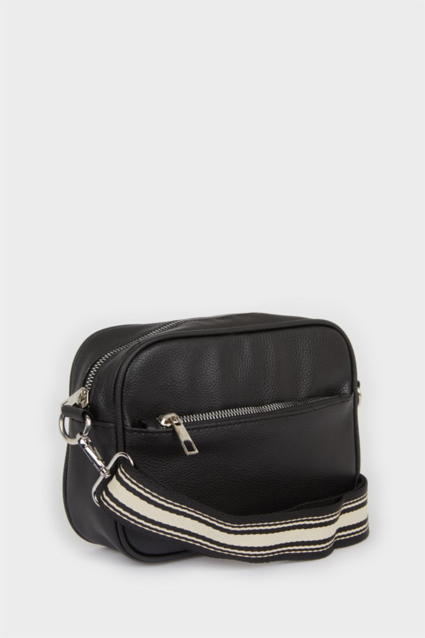 Kadın Siyah Çapraz Çanta