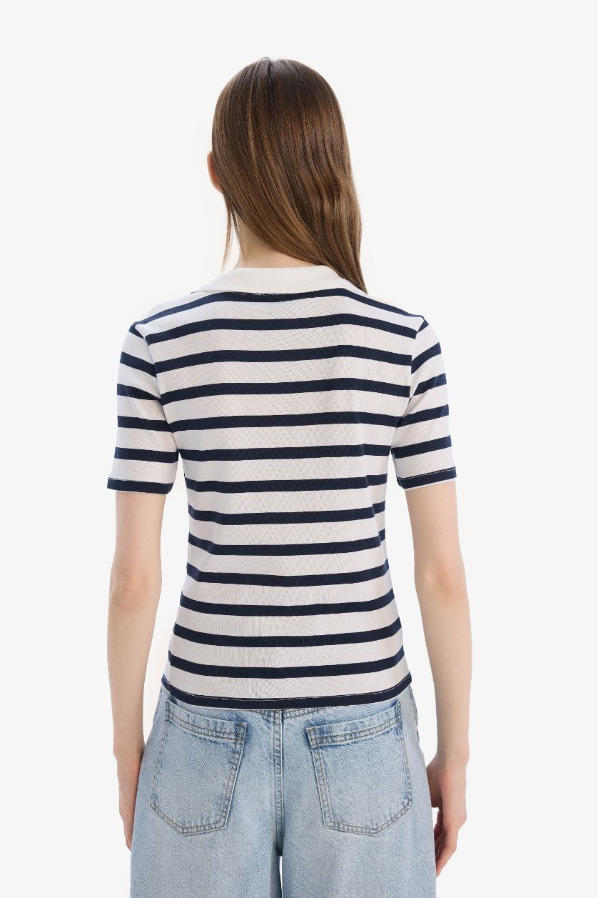 Женщины Бежевый Футболка в полоску с воротником поло и коротким рукавом