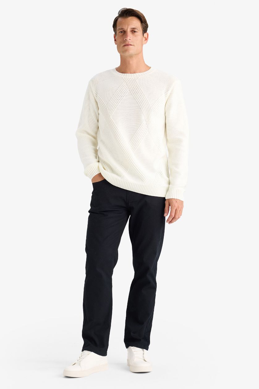 Man Ecru Standard Fit Crew Neck Knitwear Pullover