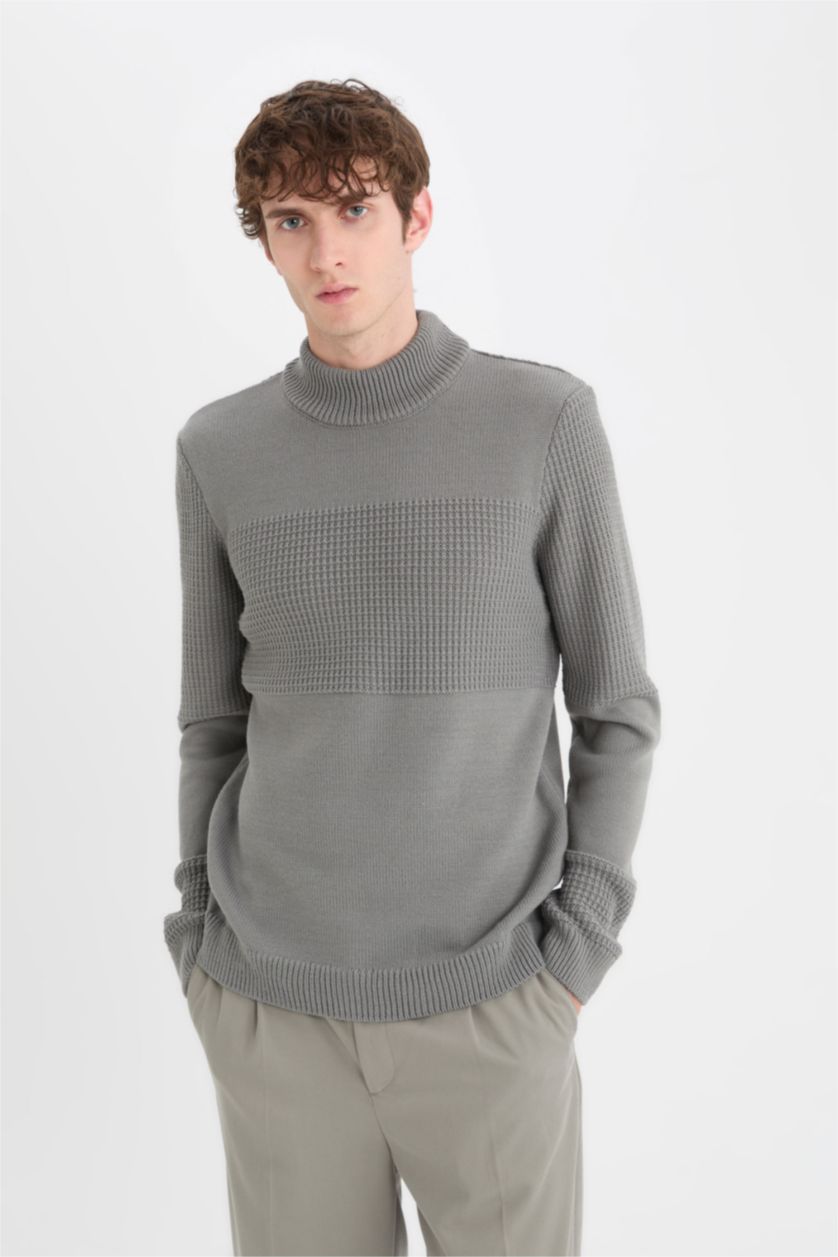 Erkek Haki Standart Fıt Yarım Balıkçı Yaka Triko Kazak