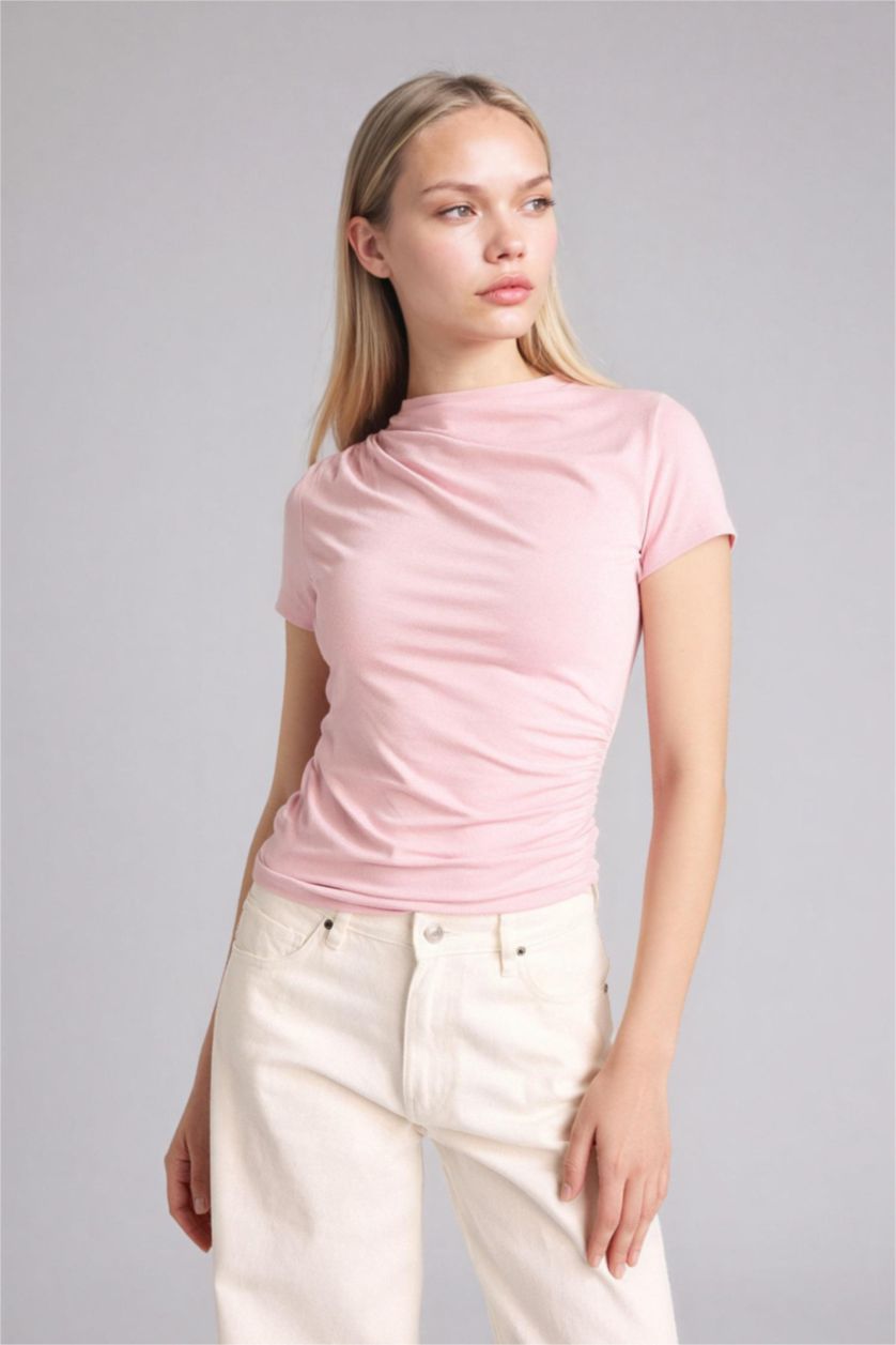 Женщины Светло-розовый Футболка Slim Fit с вырезом лодочка и коротким рукавом