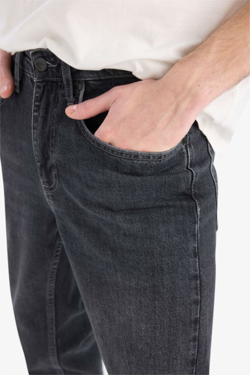 Erkek Antrasit Slim Tapered Fit Dar Kalıp Normal Bel Daralan Paça Jean Pantolon