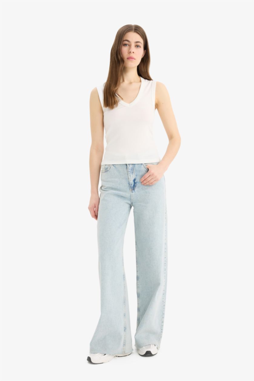 WOMAN Ecru Slim Fit Ribana V-Neck Tank Top