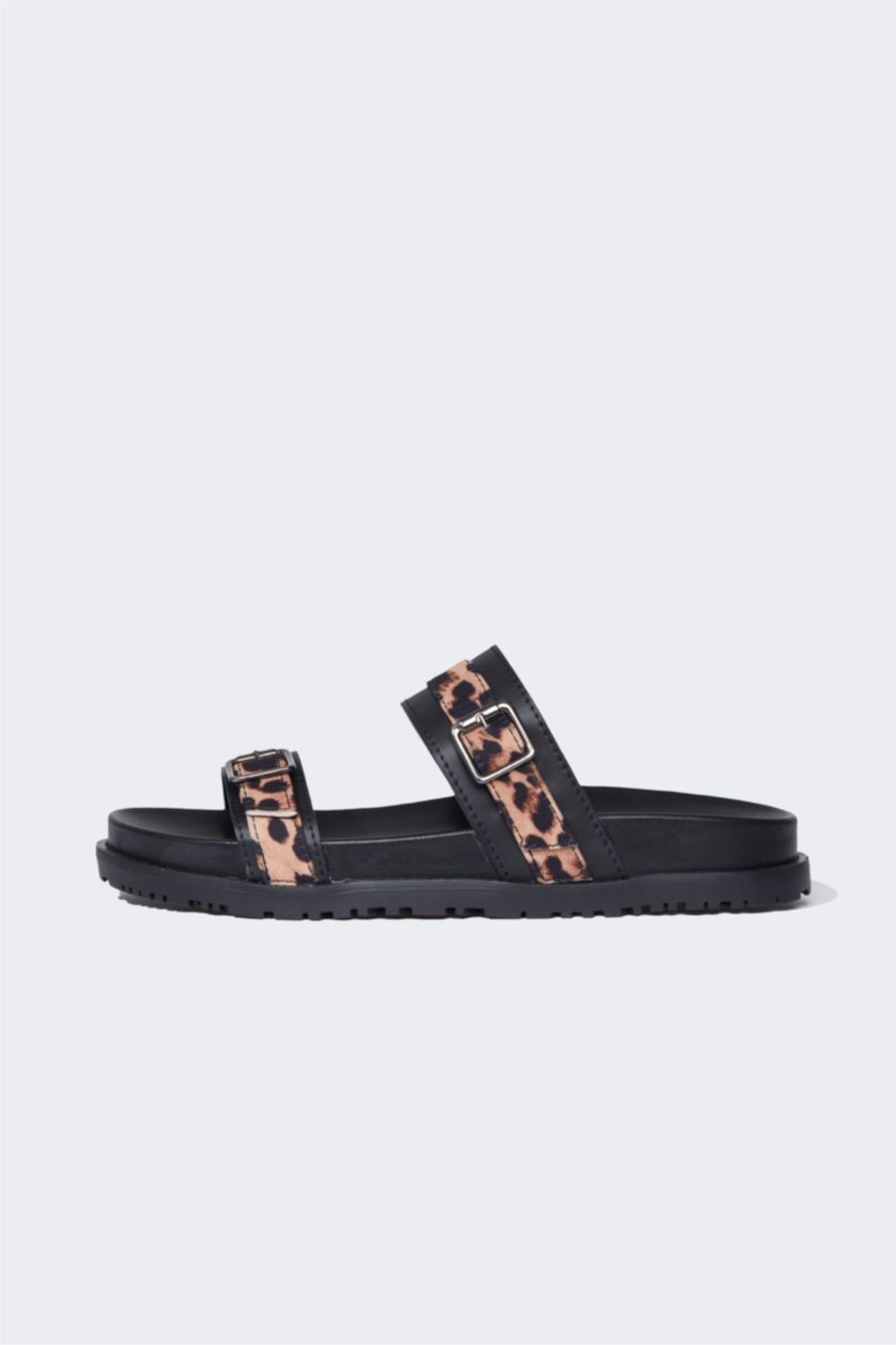 نساء Karma شبشب جلد صناعي بكعب مسطح بشريط مفرد