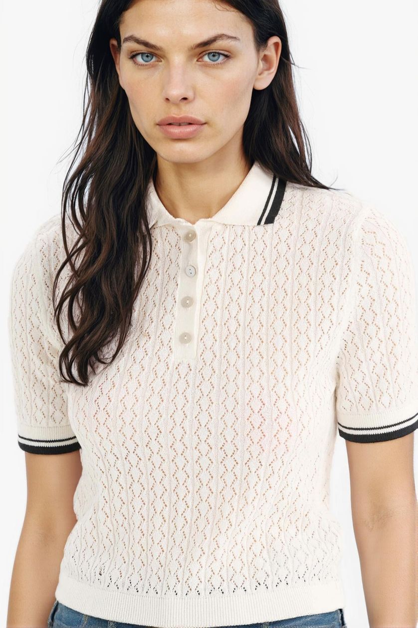 نساء بيج فاتح بلوز صوف نص ردن قصة عادية بياخة بولو