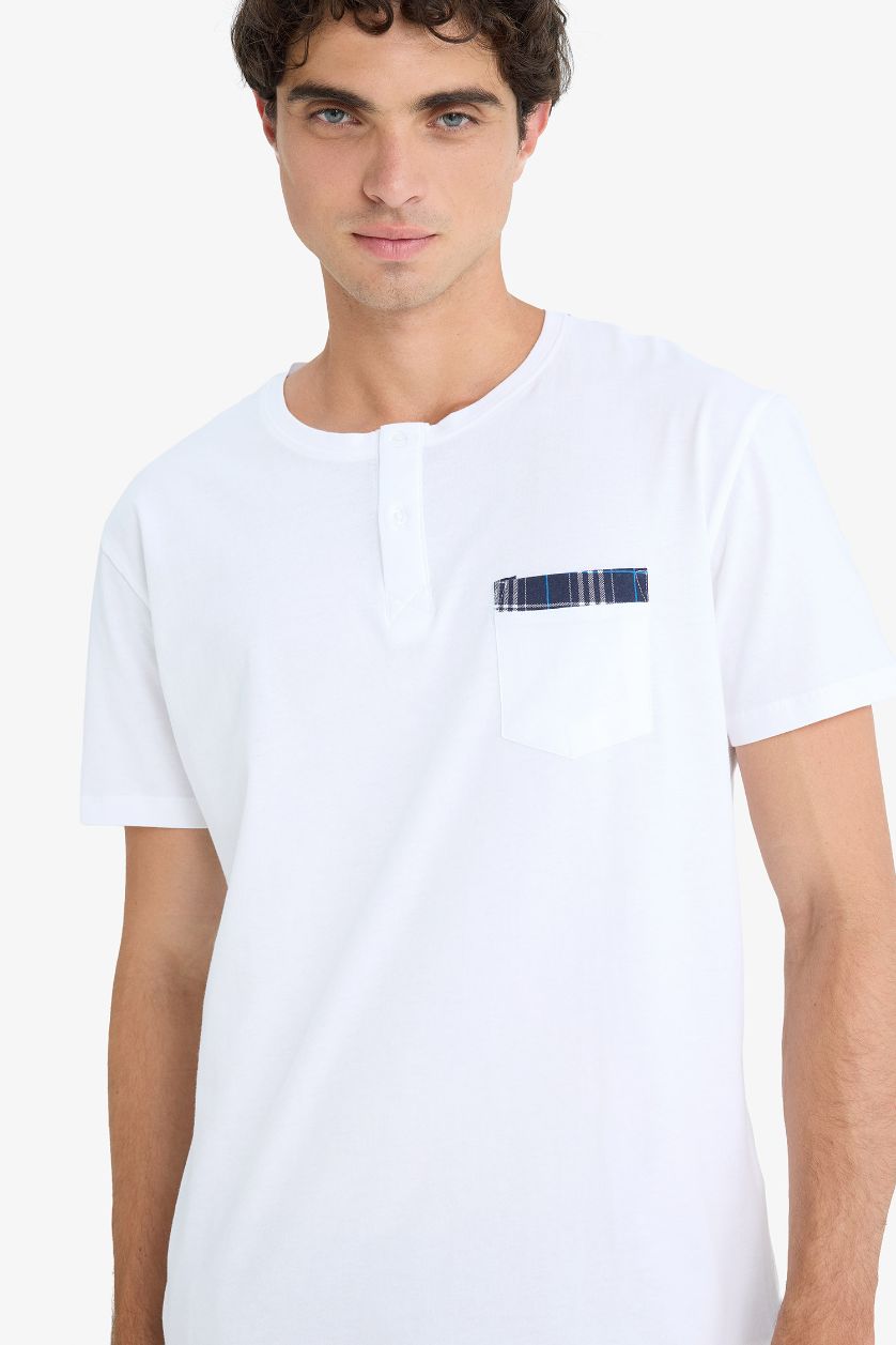 Erkek Beyaz %100Pamuk Regular Fit Pijama Takımı Kısa Kollu Üst Kareli Şort