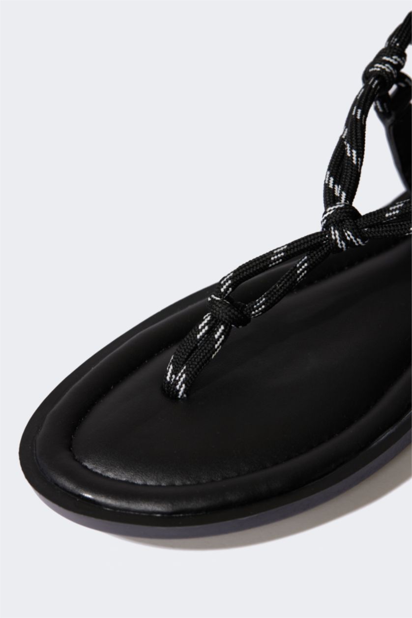 Kadın Siyah Kadın Tek Bantlı Düz Taban Terlik