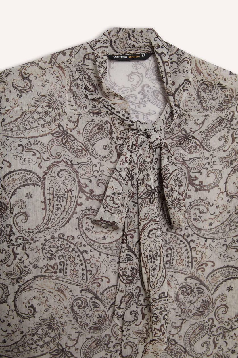 Kadın Bej Regular Fıt Fiyonk Yaka Şal Desenli Şifon Uzun Kollu Gömlek