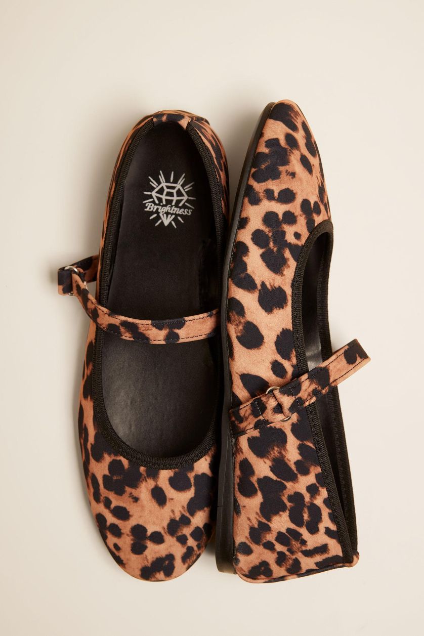 Woman Karma Woman Leopard Patterned Single Strap Ballerina Flat Shoes